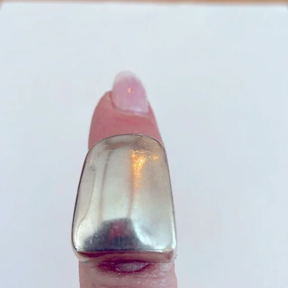 Sterling Silver Ring - Picture 3 of 9